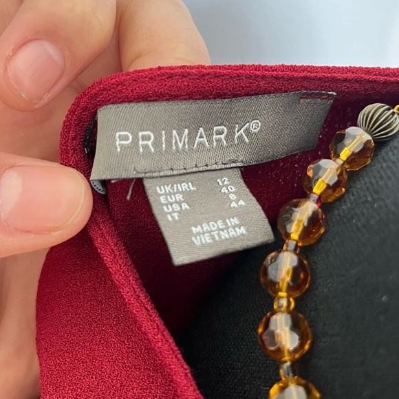 red midi dress - Picture 4 of 4